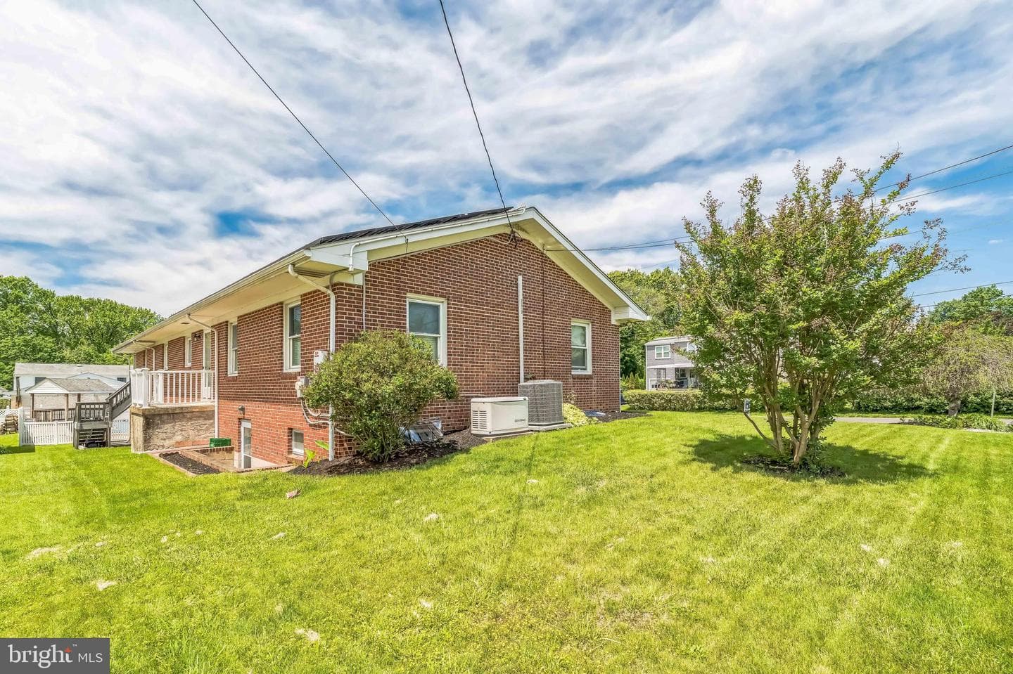 1143 Villanova Avenue photo 4
