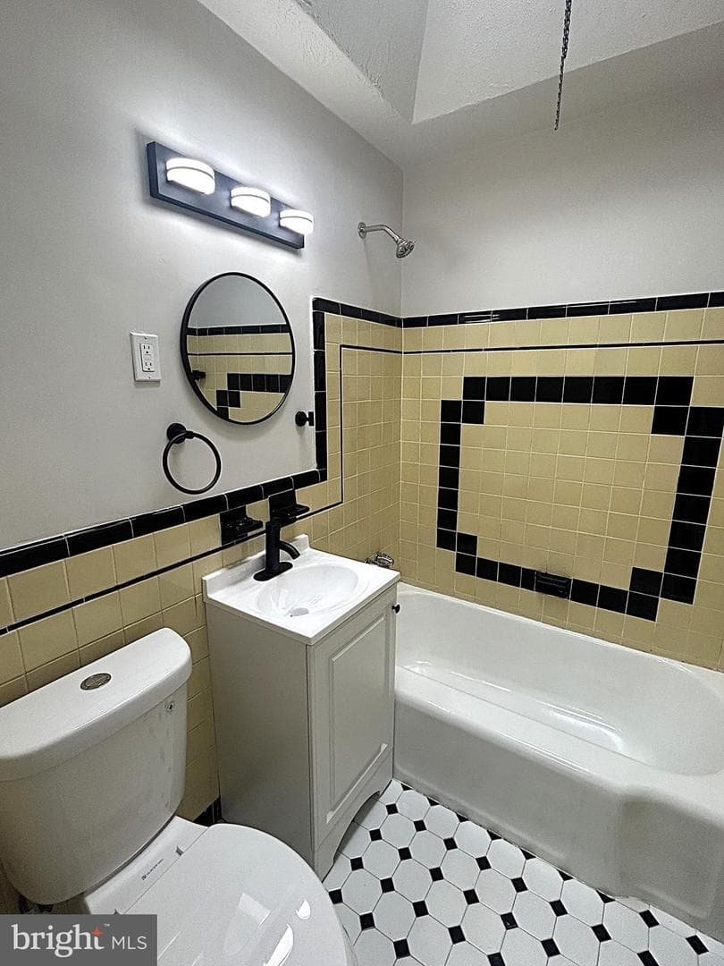 842 Fairfax Road photo 22