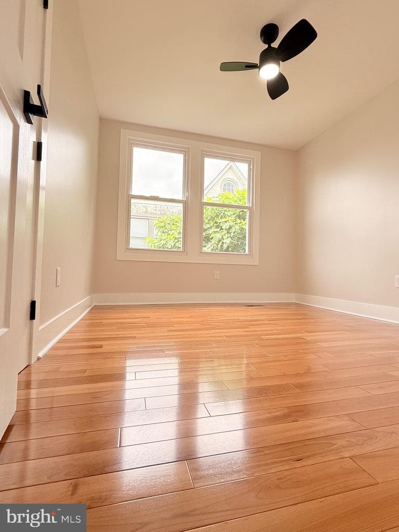 114 Marshall Road photo 19