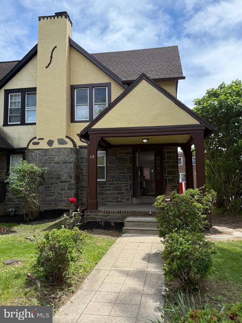 114 Marshall Road photo 2