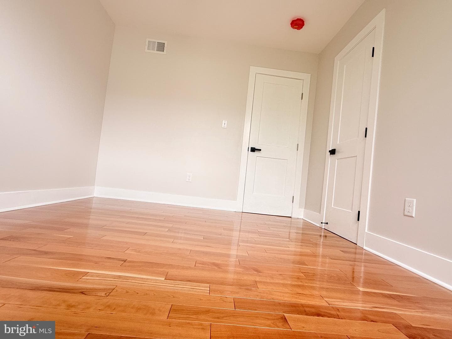 114 Marshall Road photo 20