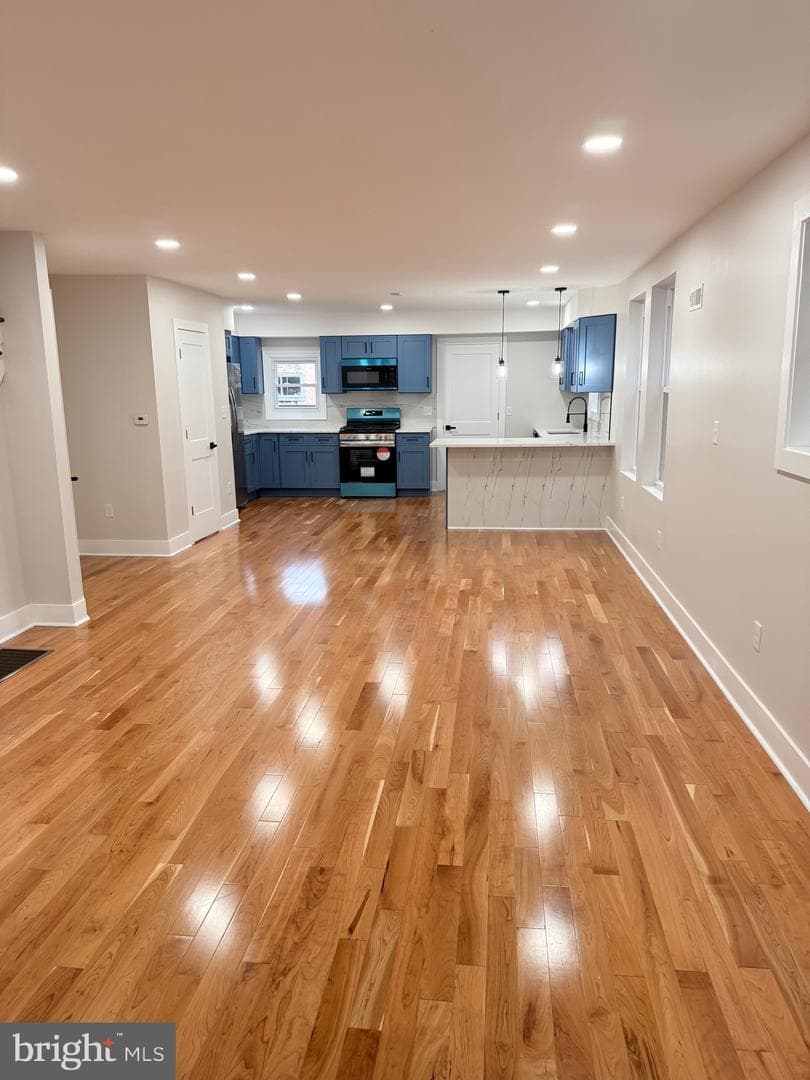 114 Marshall Road photo 8