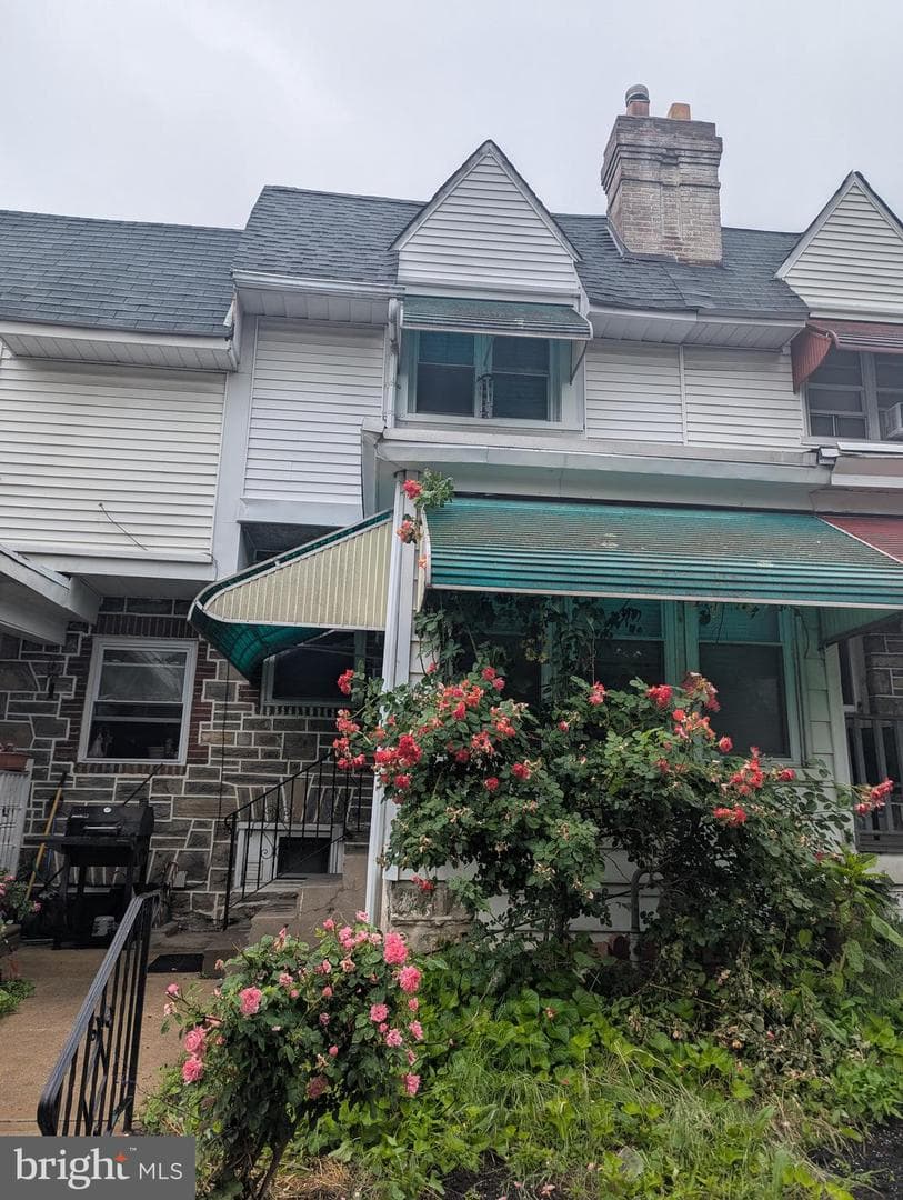 445 Millbank Road photo 1
