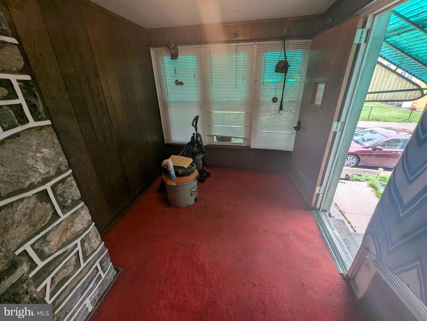 445 Millbank Road photo 3