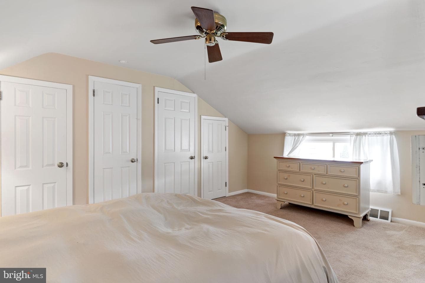 454 N Manor Drive photo 15