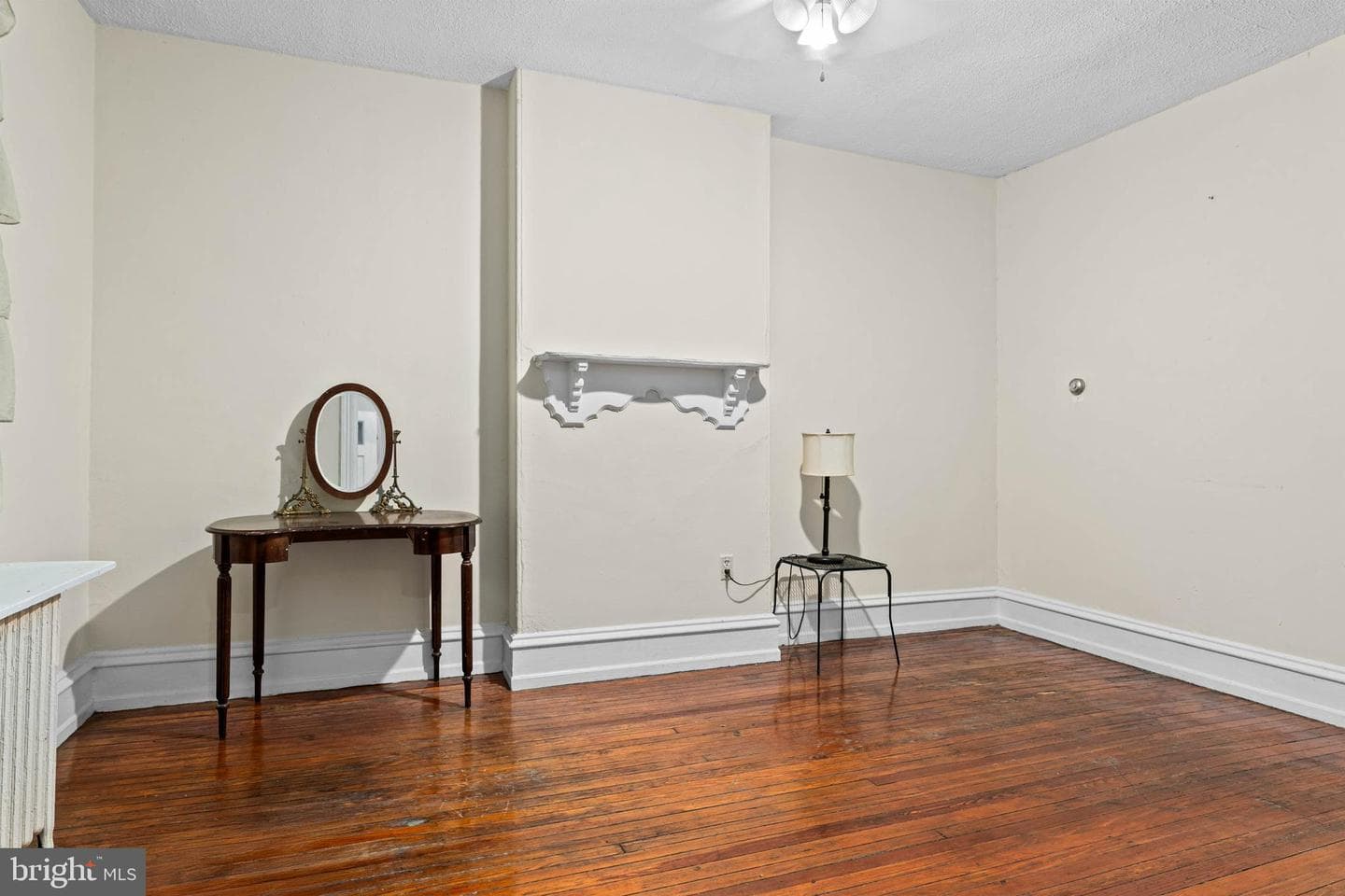 732 Buck Lane photo 5