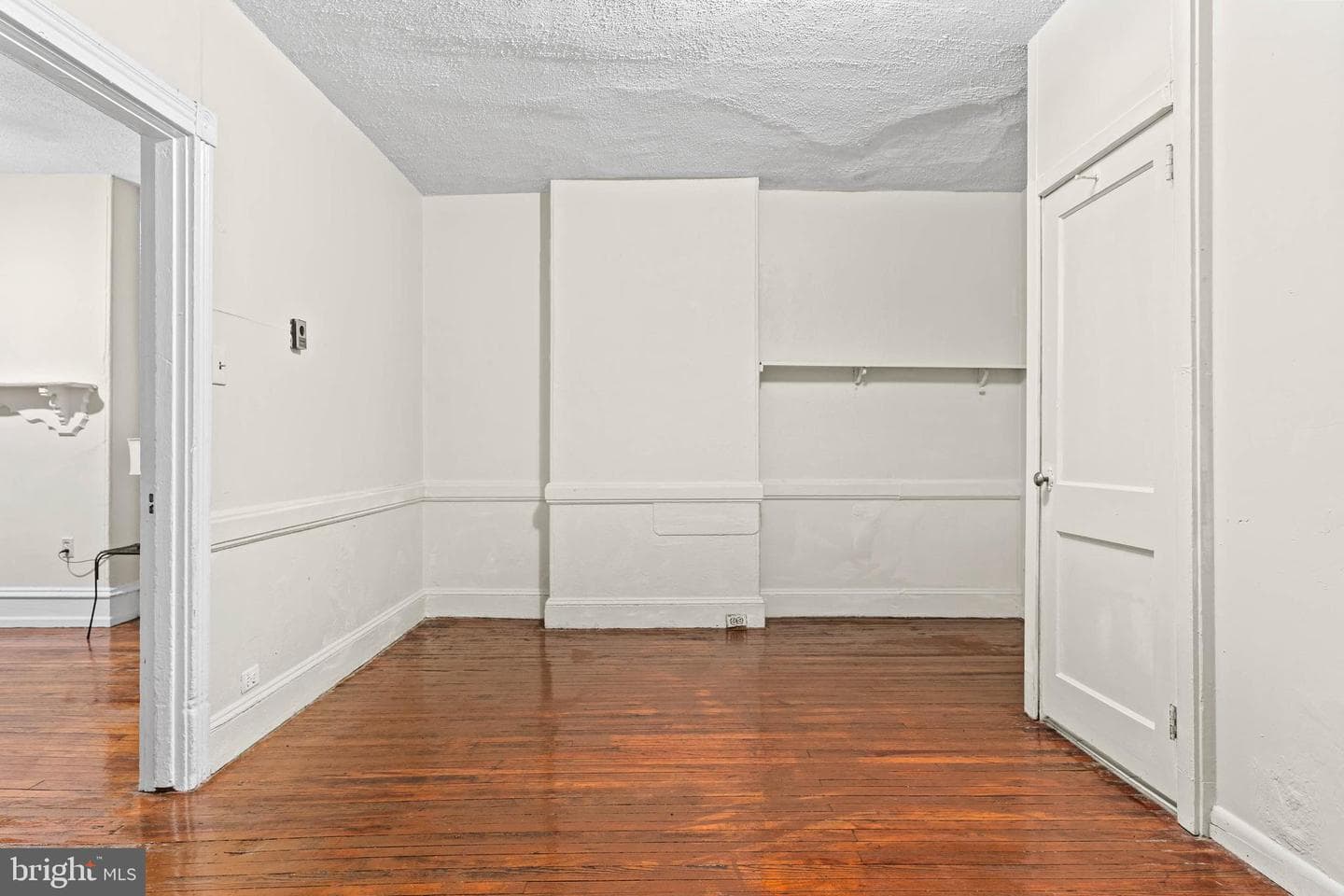 732 Buck Lane photo 6