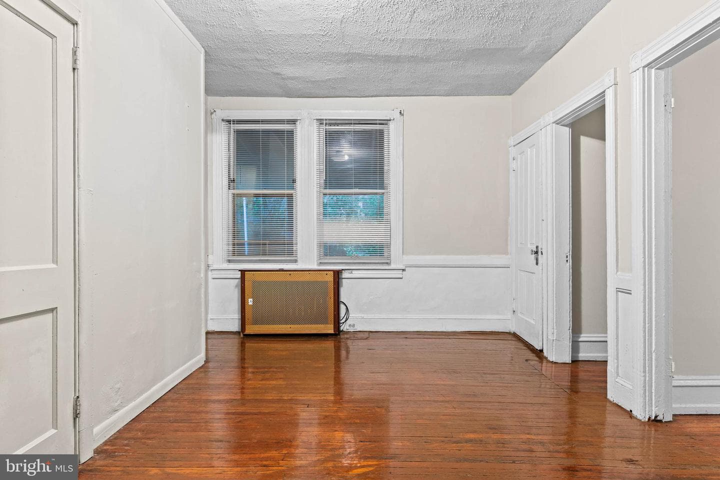 732 Buck Lane photo 7