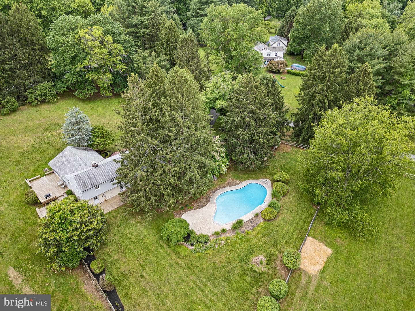 10 Old Orchard Lane photo 32
