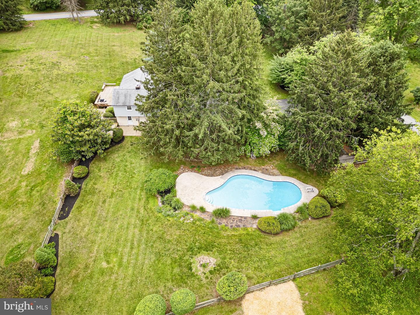 10 Old Orchard Lane photo 37