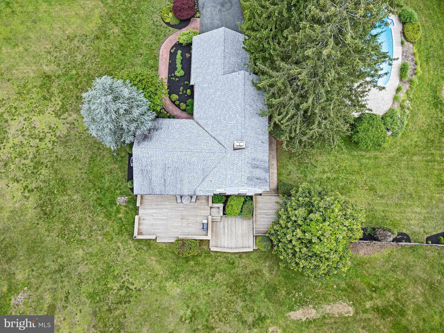 10 Old Orchard Lane photo 42