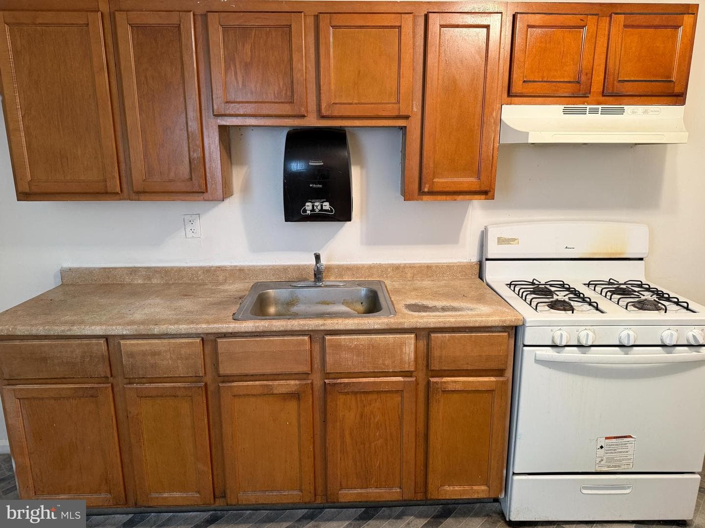 1016 Potter Street photo 7
