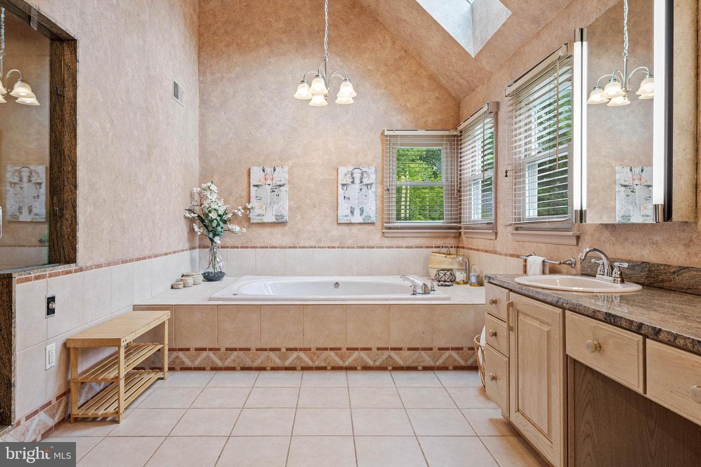 725 Cornerstone Lane photo 22