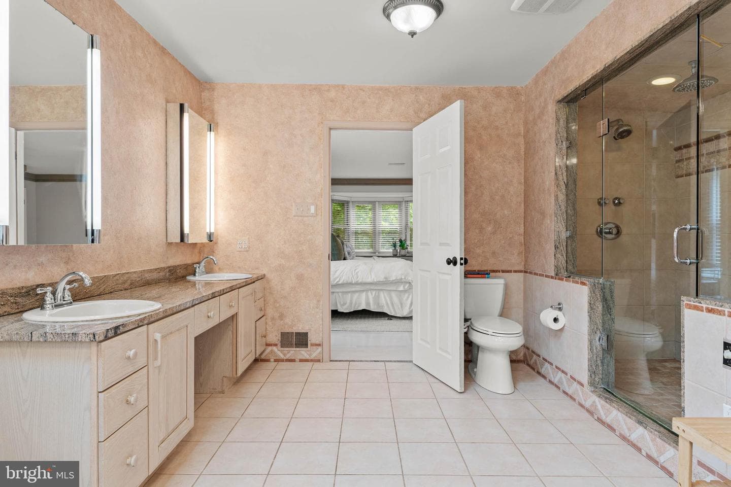 725 Cornerstone Lane photo 23