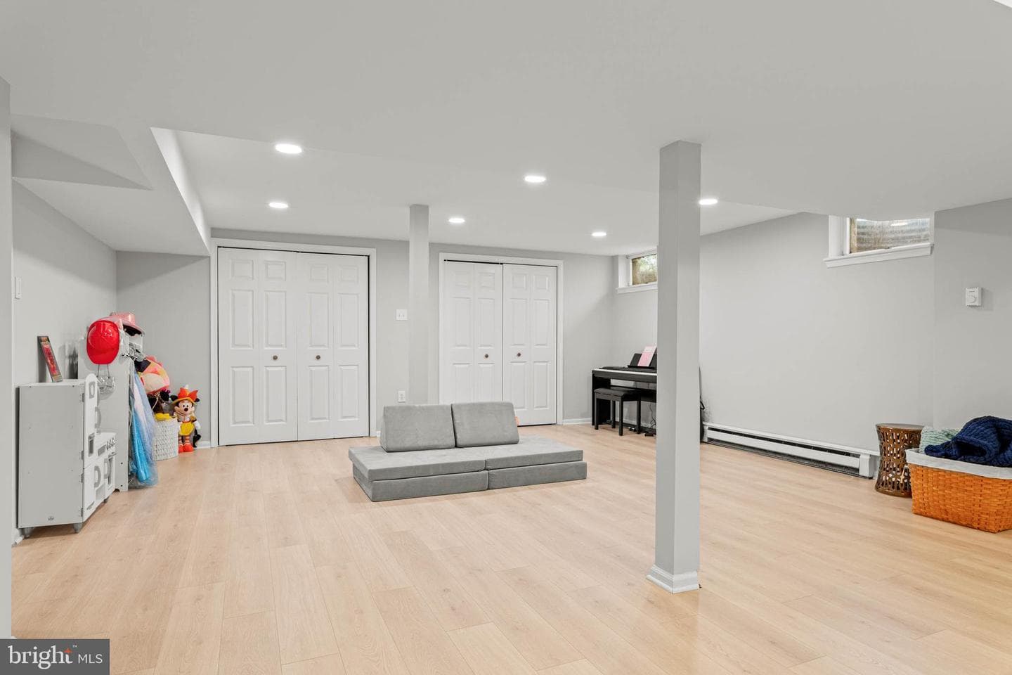725 Cornerstone Lane photo 30