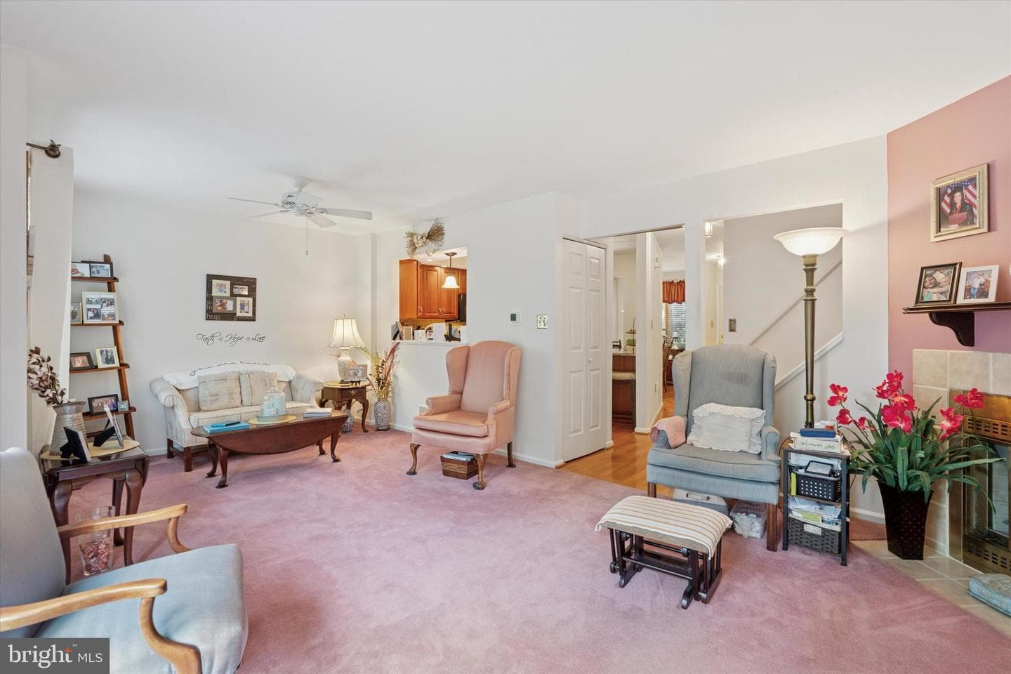 614 Hillcrest Court photo 11