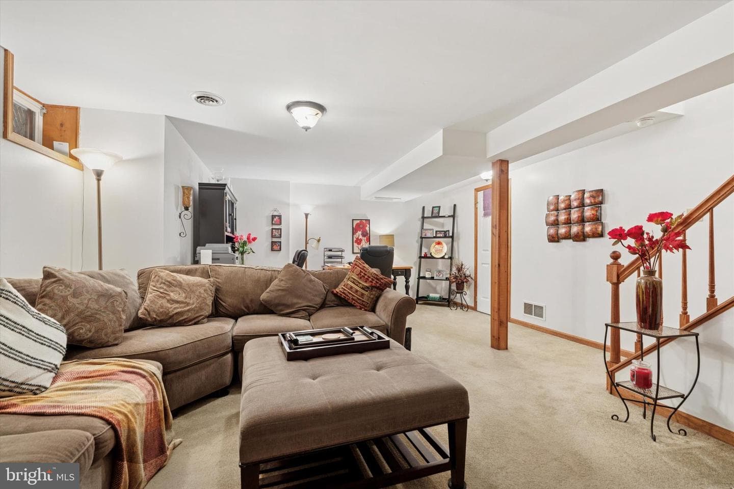614 Hillcrest Court photo 14