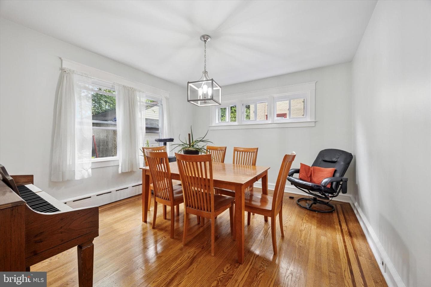 904 Alexander Avenue photo 6