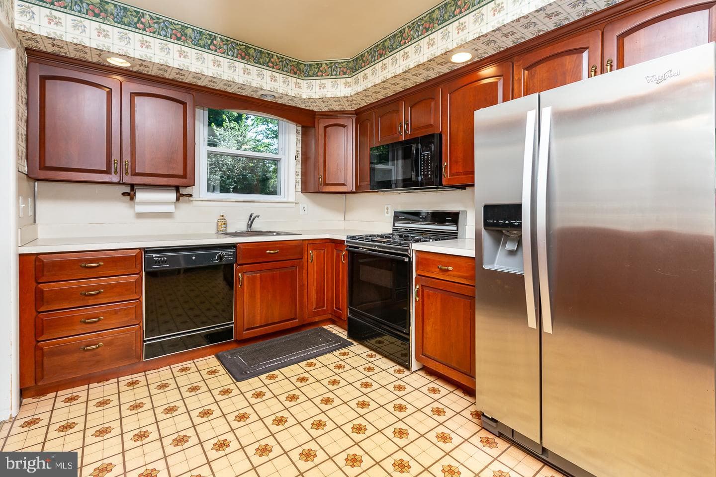 325 Rittenhouse Circle photo 17