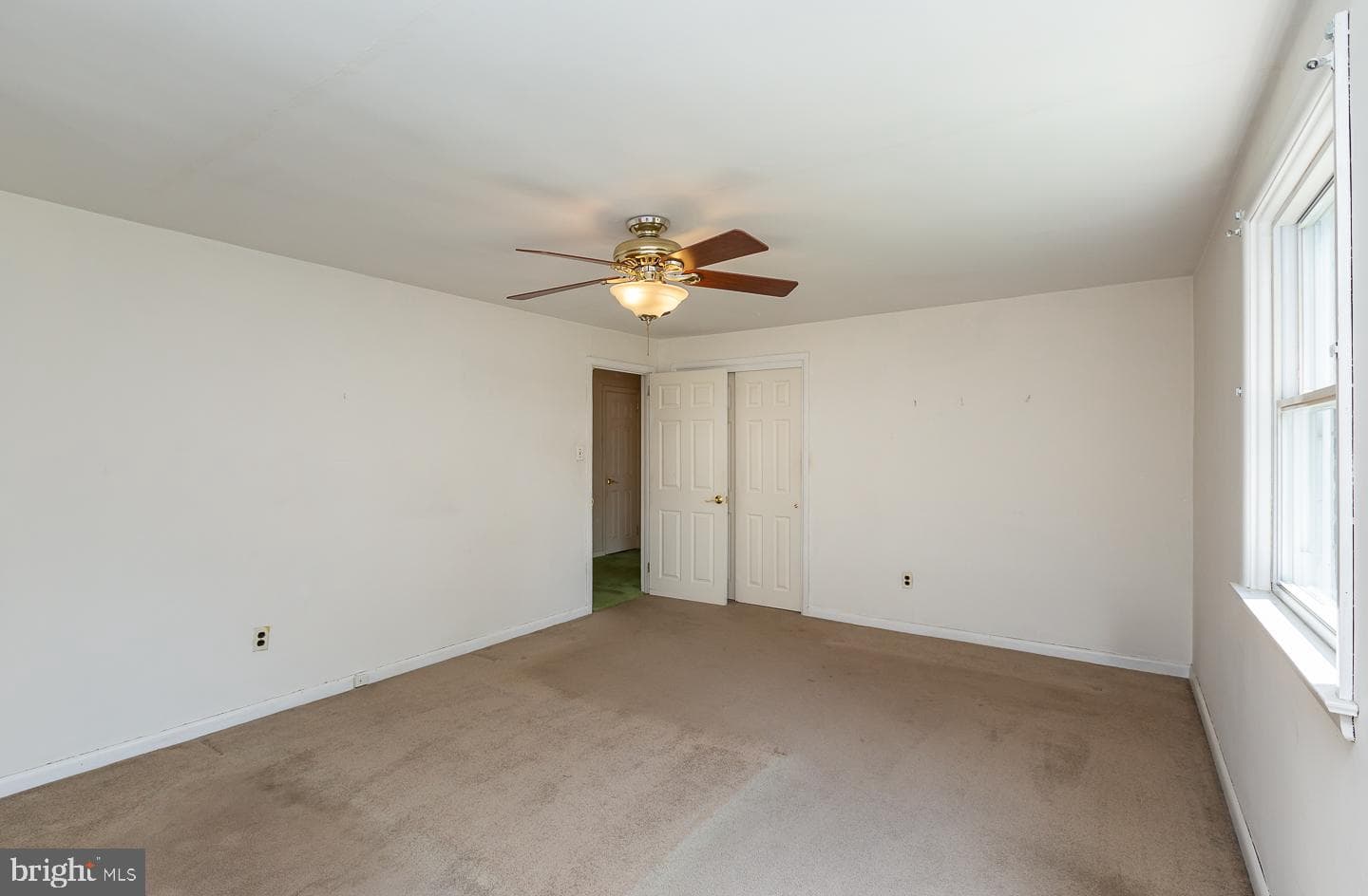 325 Rittenhouse Circle photo 22