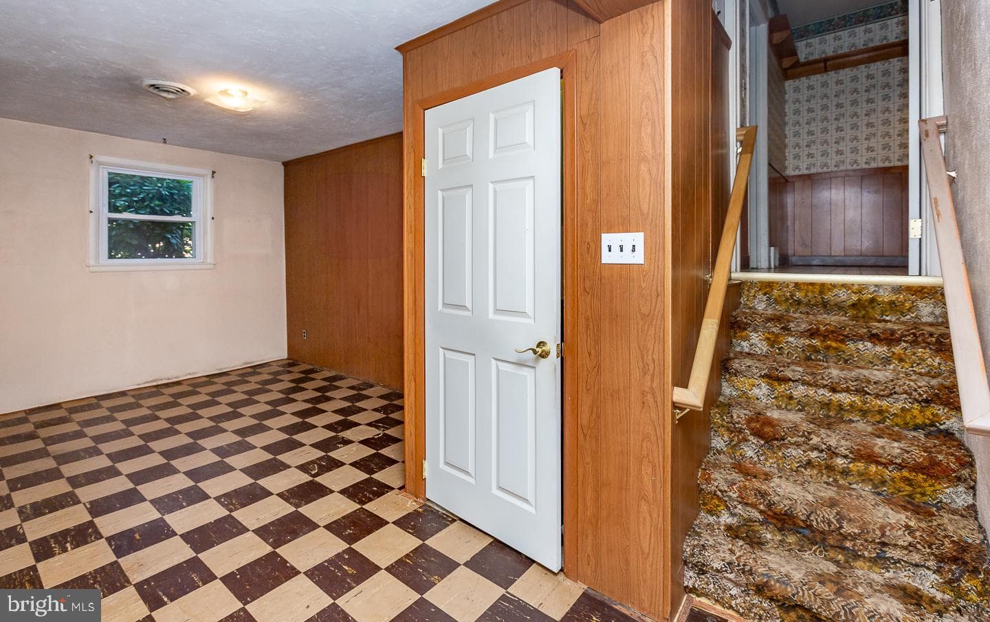 325 Rittenhouse Circle photo 28