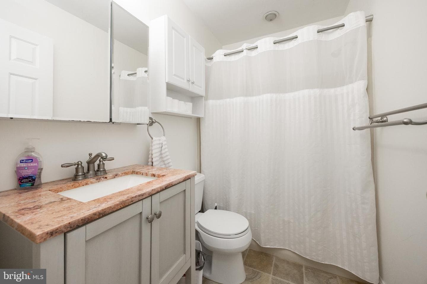 1605 N Glen Drive #1605 photo 19