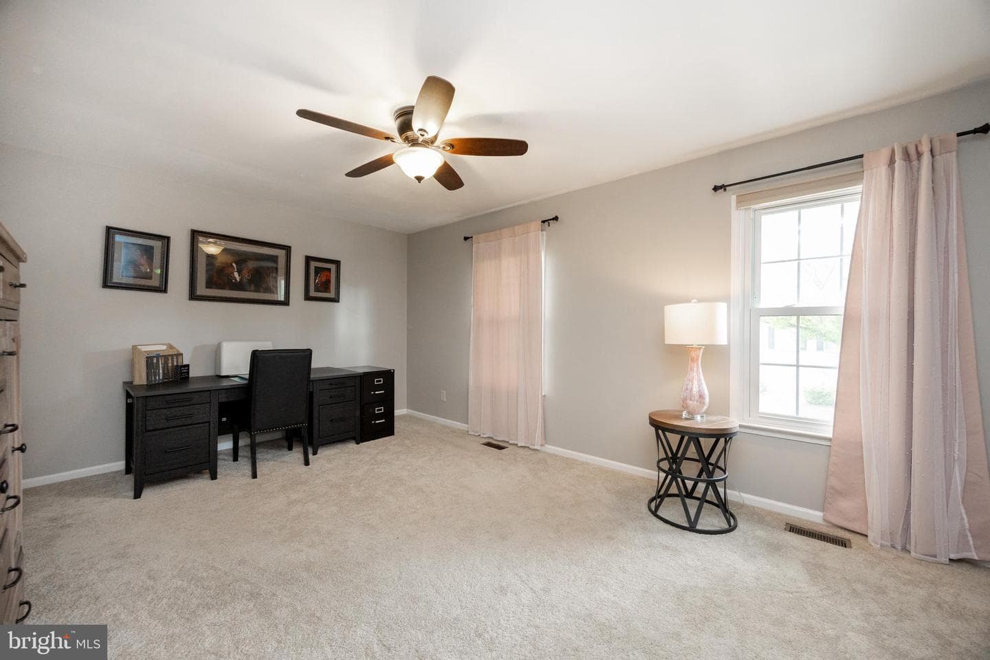 1605 N Glen Drive #1605 photo 20
