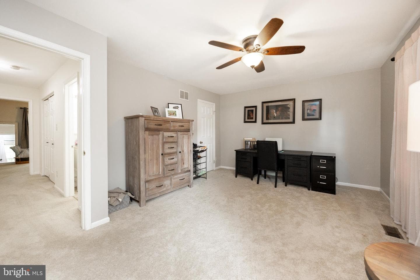 1605 N Glen Drive #1605 photo 21