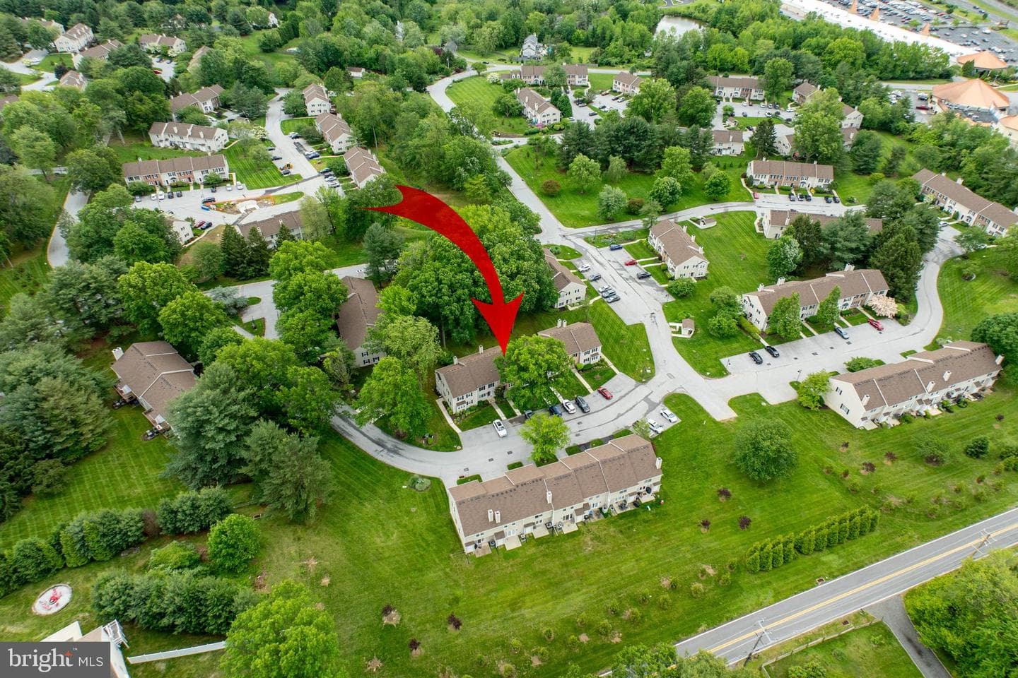 1605 N Glen Drive #1605 photo 3