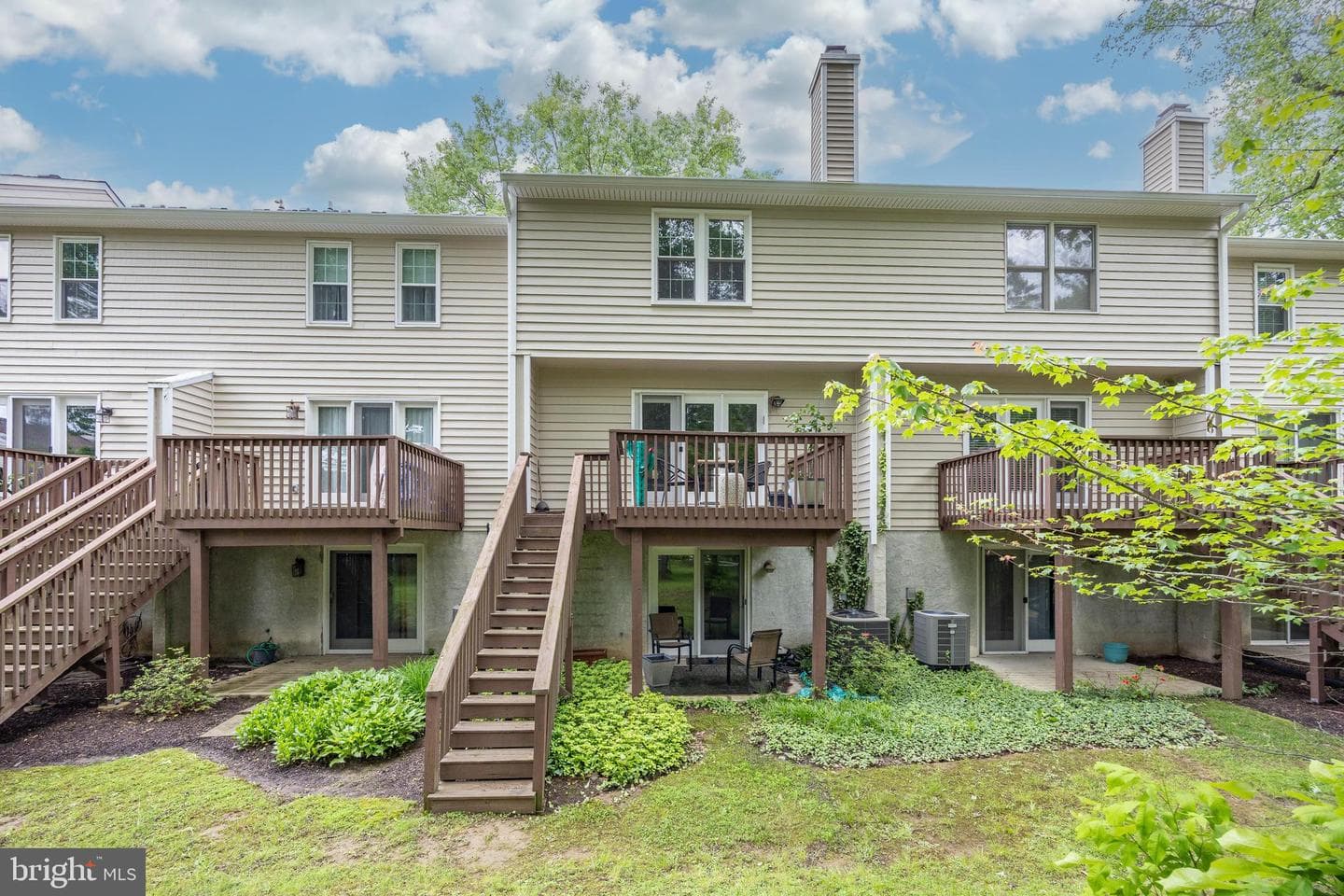 1605 N Glen Drive #1605 photo 30