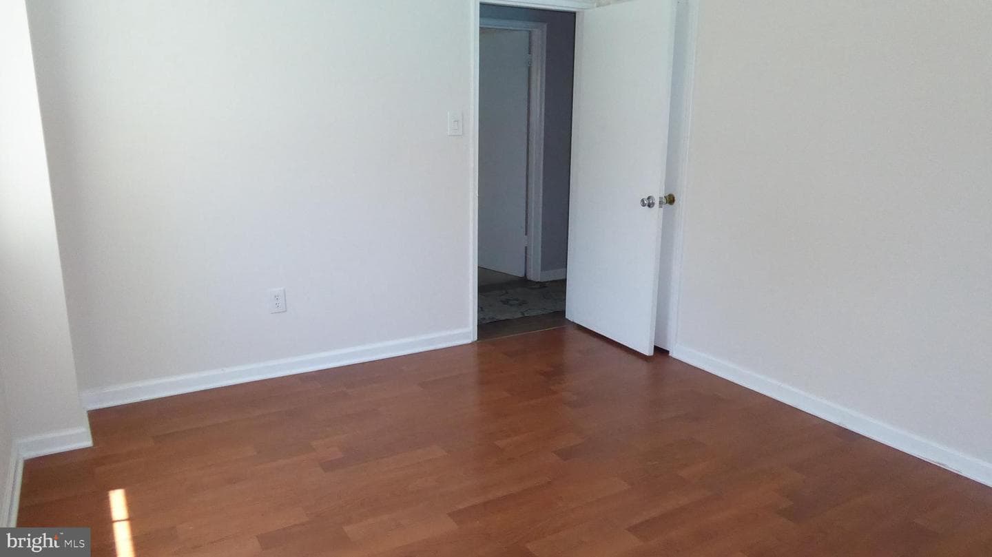 2155 Mary Lane photo 17