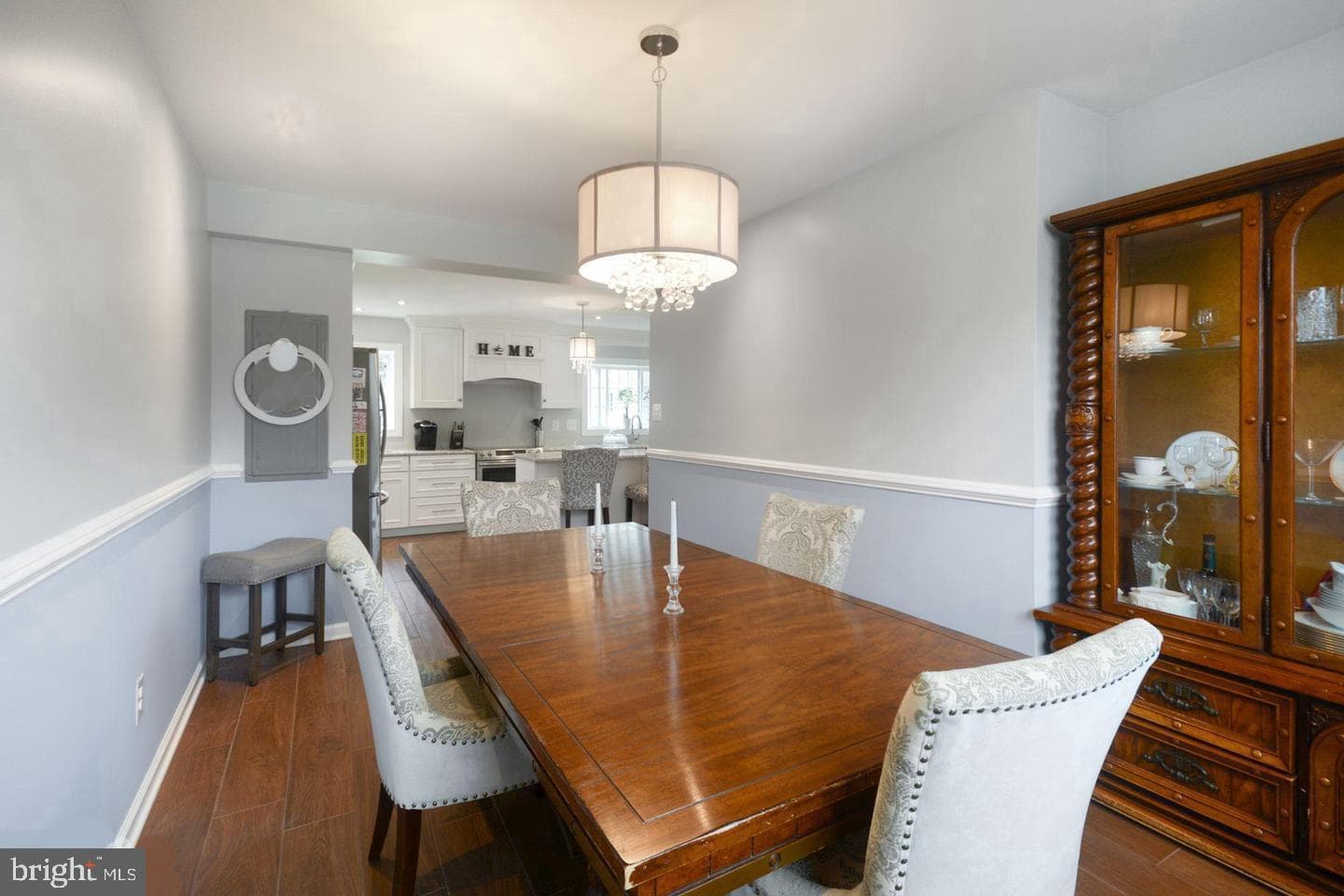 2155 Mary Lane photo 6