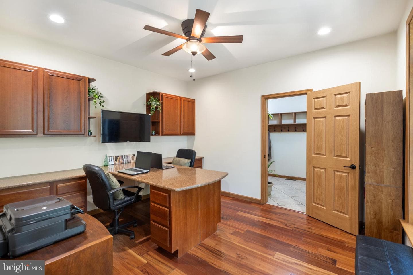 3137 Laughead Lane photo 26