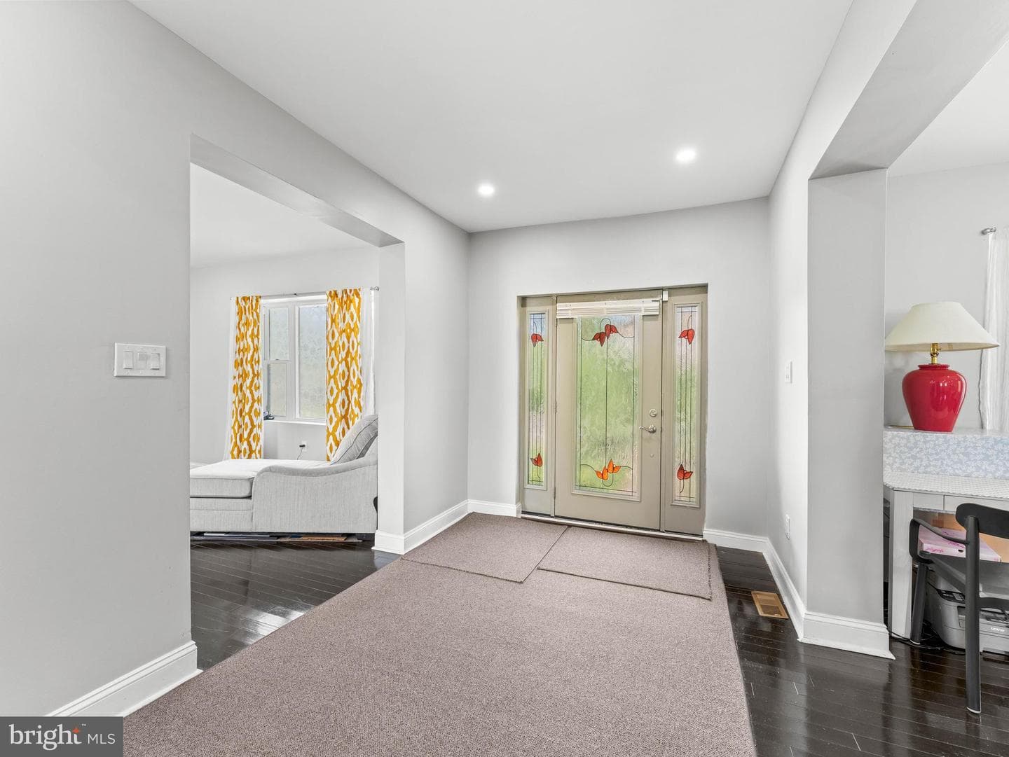 285 N Lansdowne Avenue photo 7