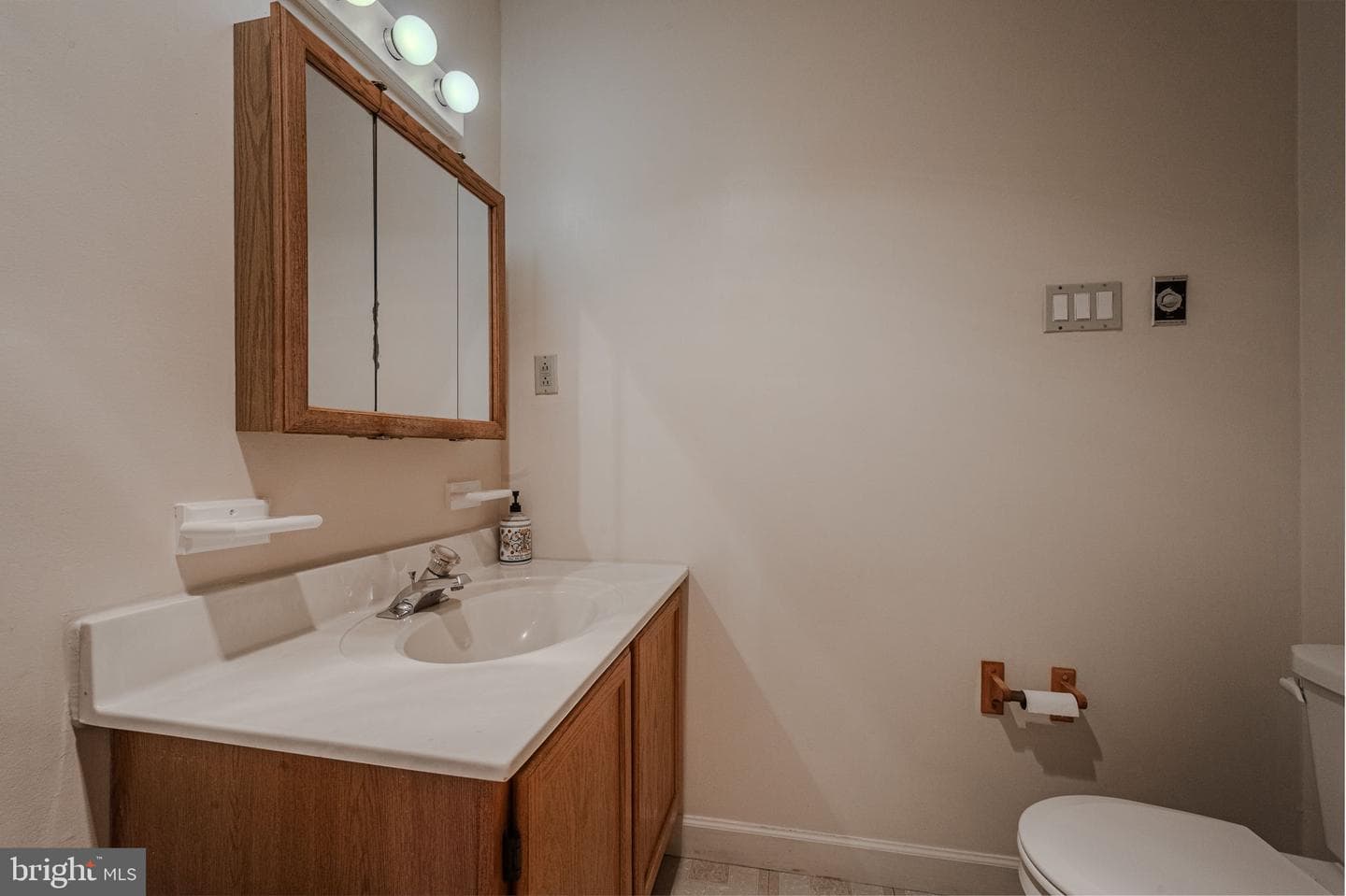 60 Kingston Terrace photo 24