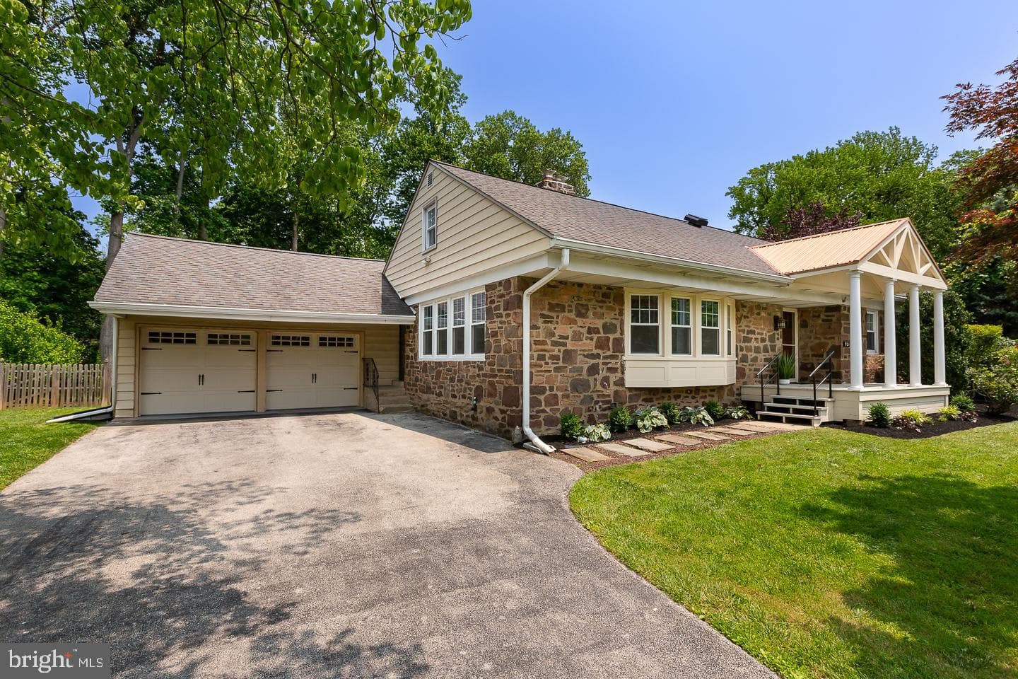 921 Coopertown Road photo 2