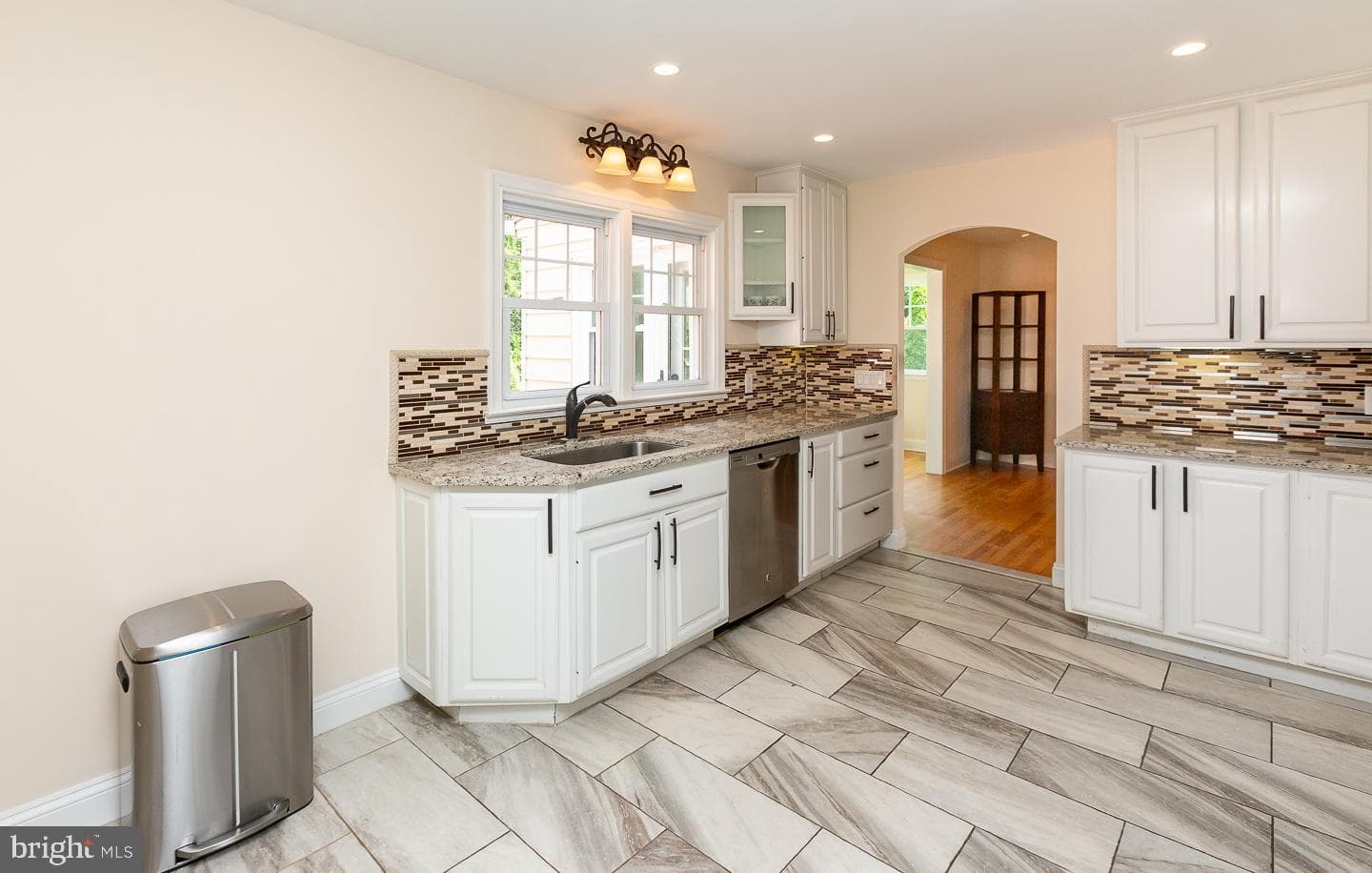 921 Coopertown Road photo 22