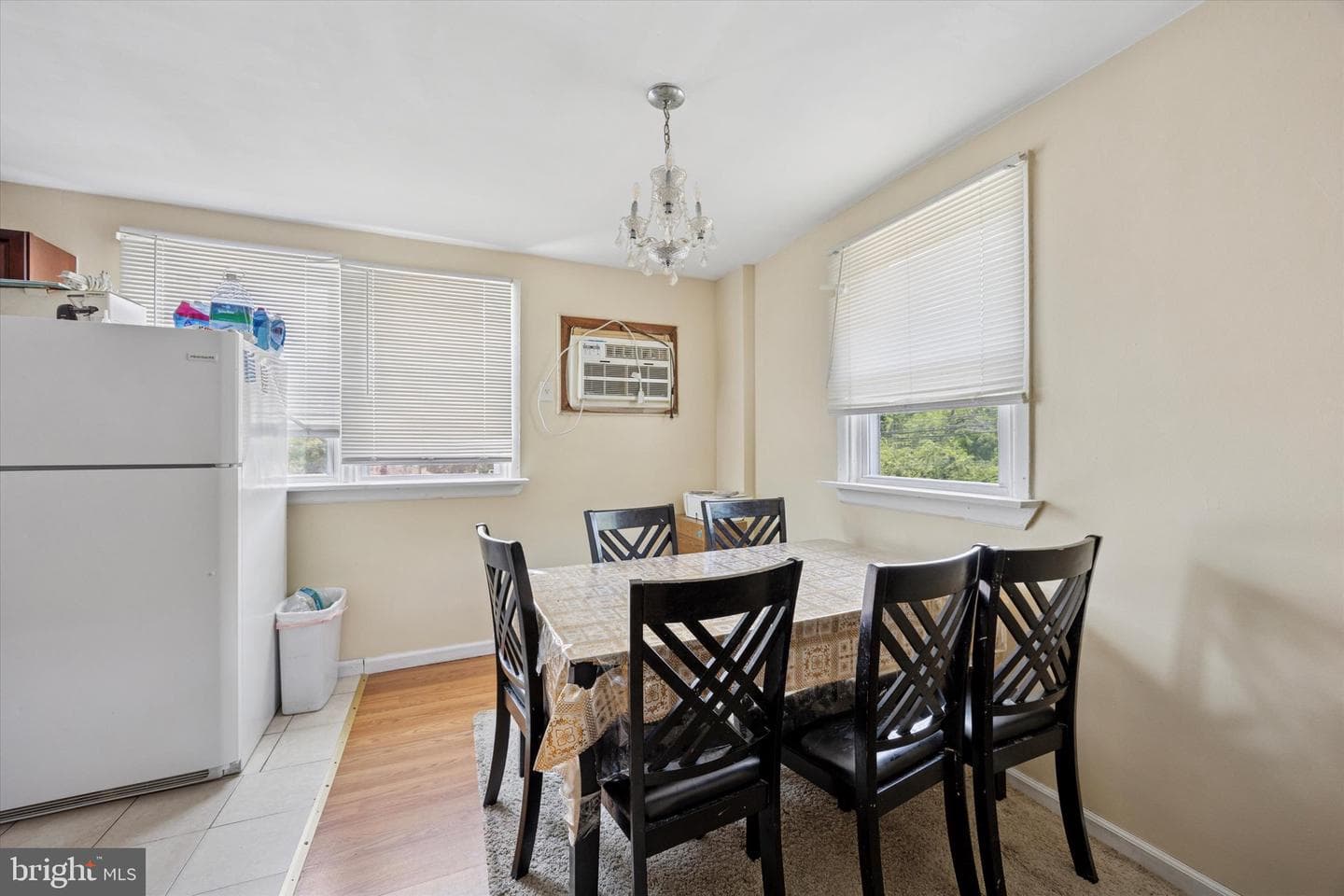 630 Colwyn Avenue photo 7