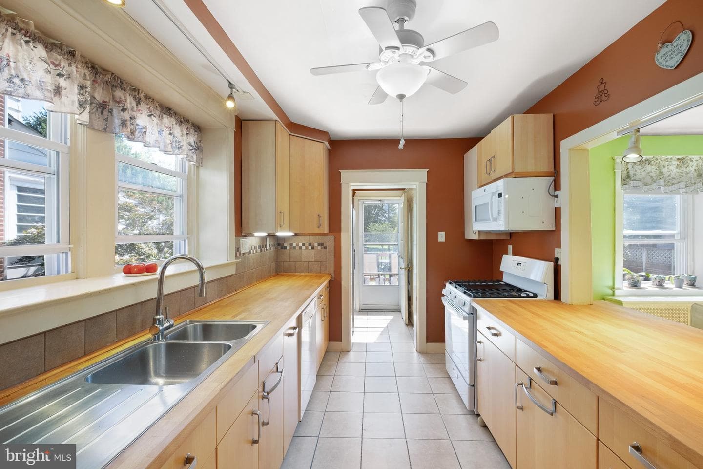 131 E Parkway Avenue #120 photo 12