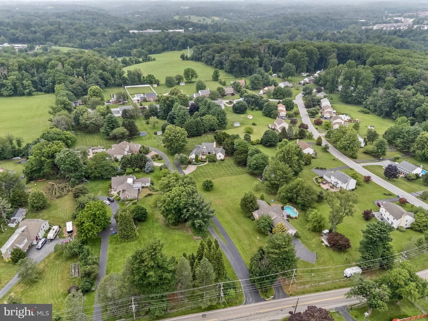 384 Lenni Road photo 11