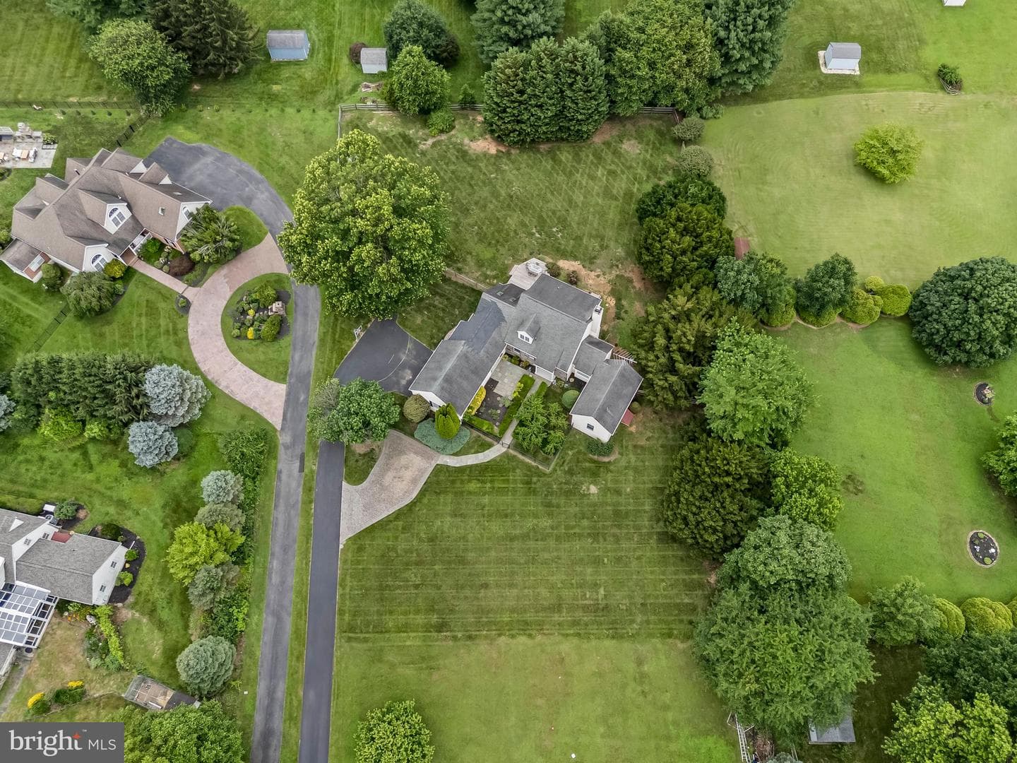 384 Lenni Road photo 17