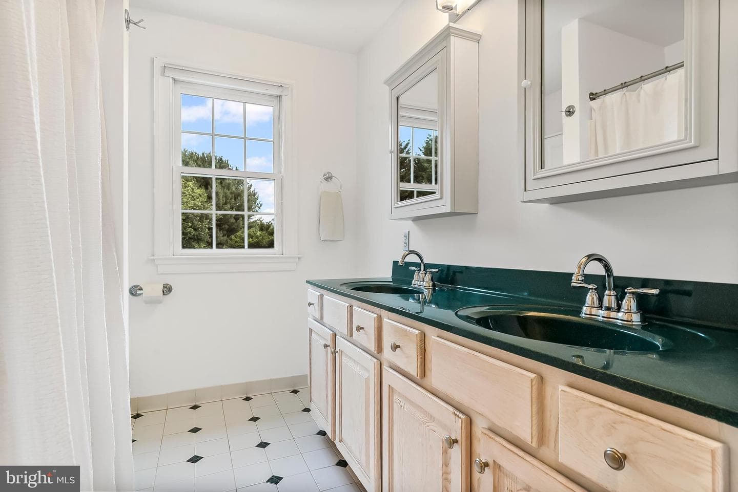 384 Lenni Road photo 58