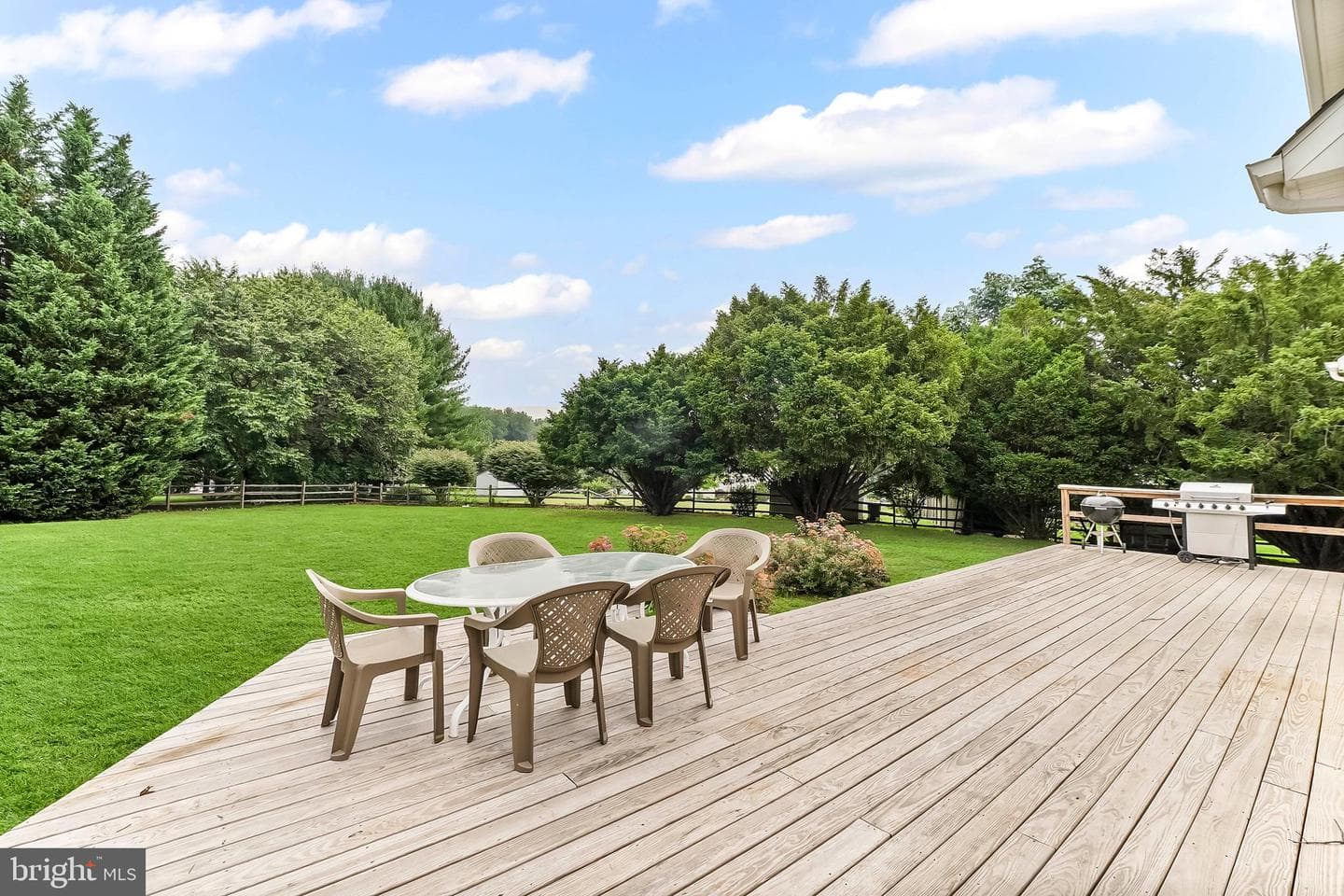 384 Lenni Road photo 8