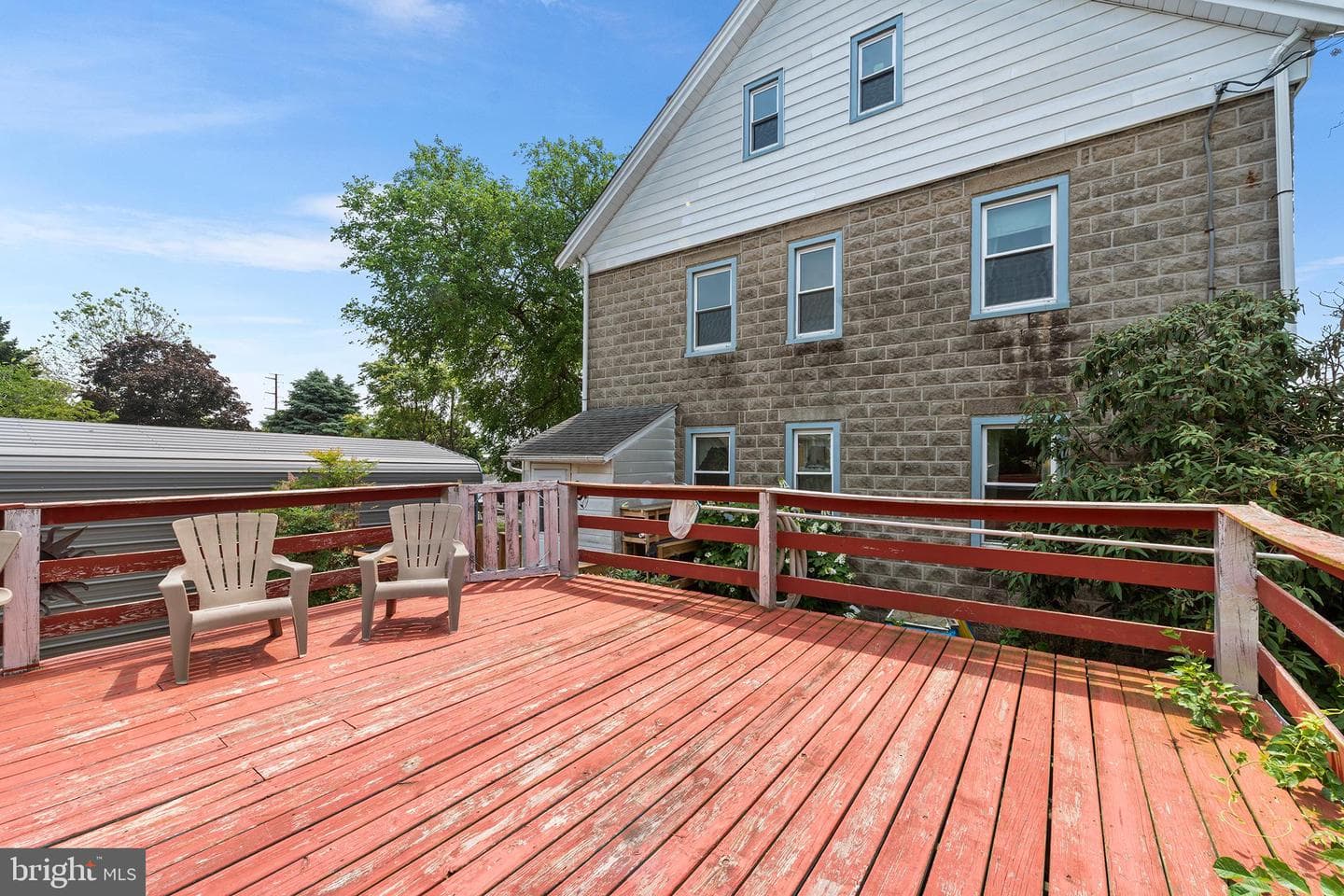 138 W Ridge photo 36