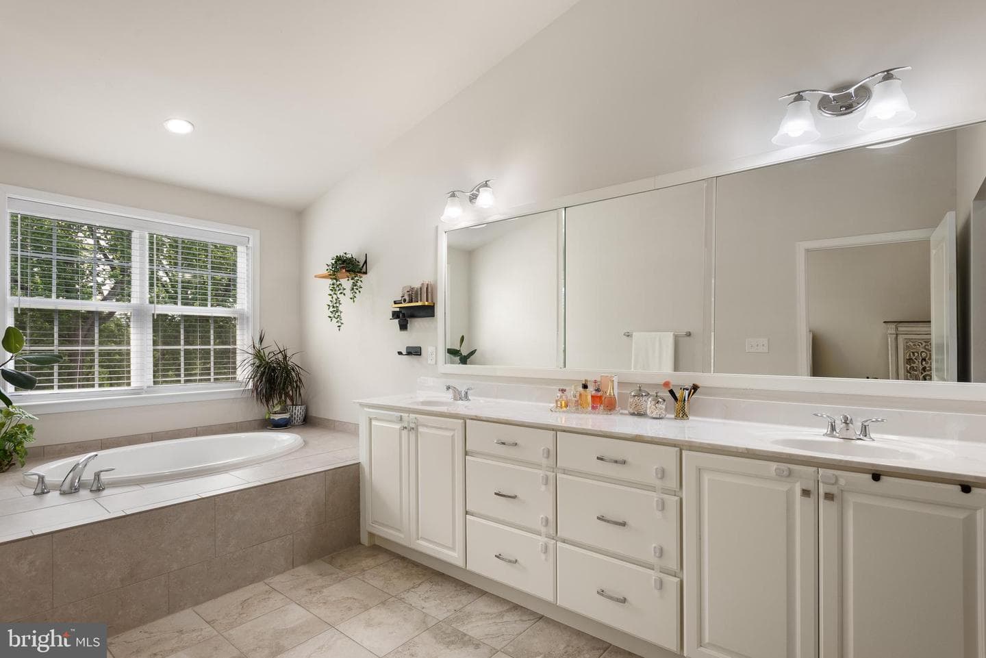 211 Corvus Circle #128 photo 36