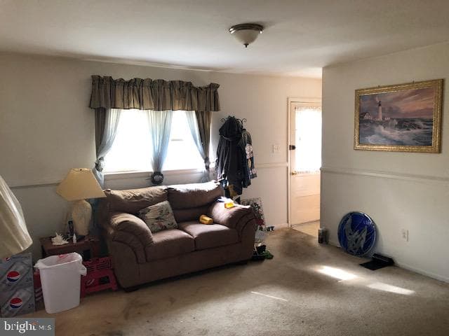 16 S Linden Avenue photo 9