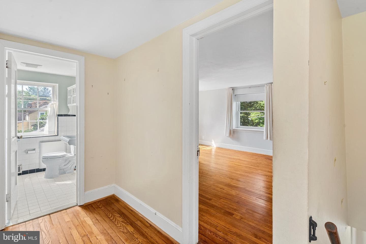 211 Mount Alverno Road photo 14
