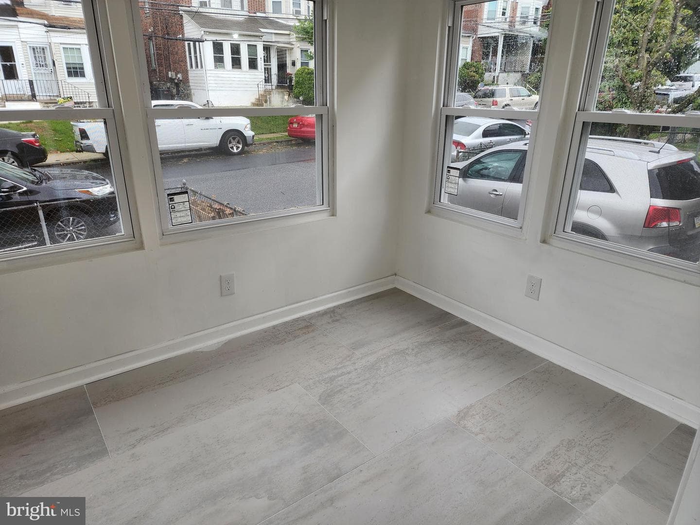 118 Rhodes Avenue #80 photo 15