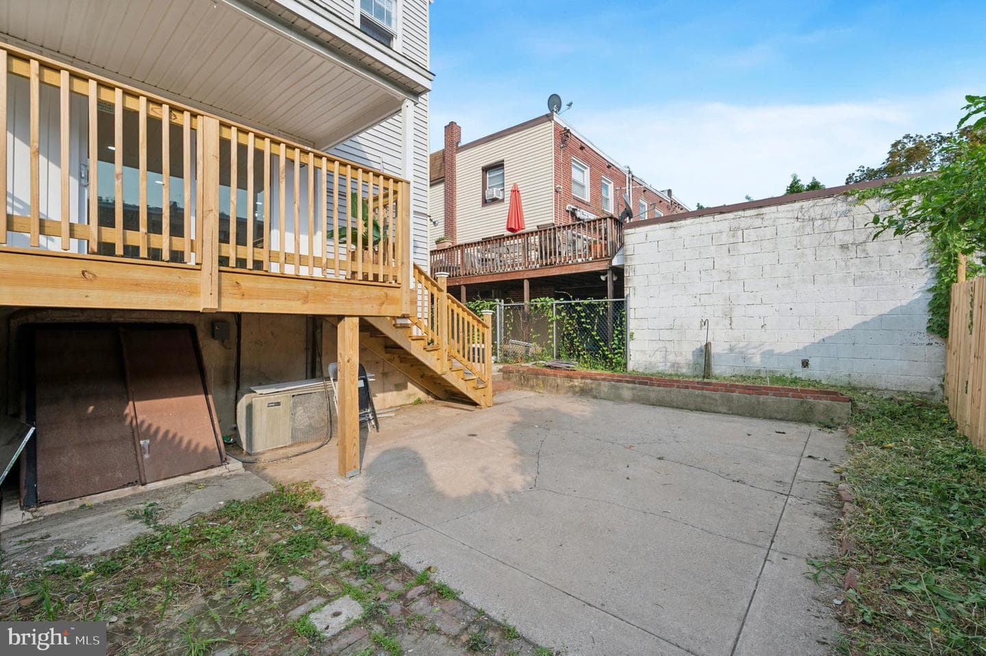 118 Rhodes Avenue #80 photo 54