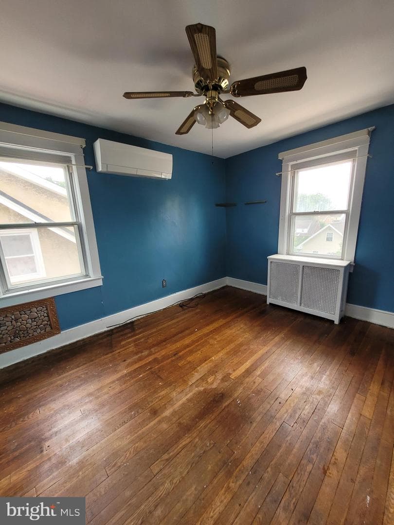 4130 Rosemont Avenue photo 40